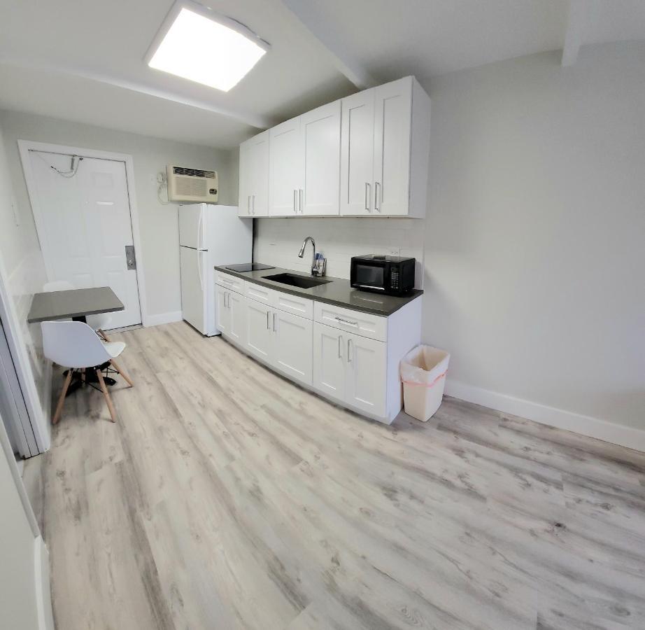 Satellite Motel St. Pete Beach Luaran gambar
