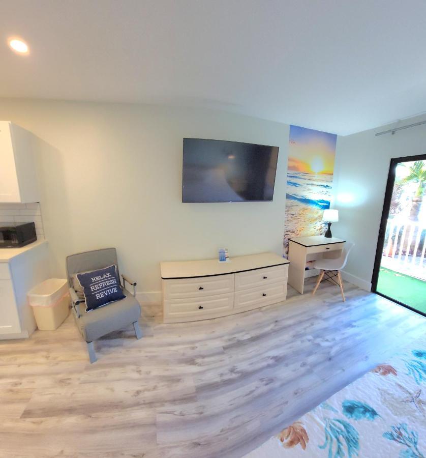 Satellite Motel St. Pete Beach Luaran gambar